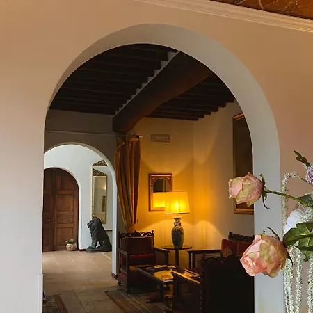 Montanarini ホテル 4*