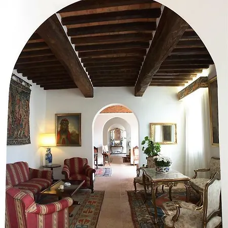 ホテル Montanarini 4*