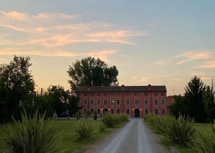 Montanarini Hotel Villarotta